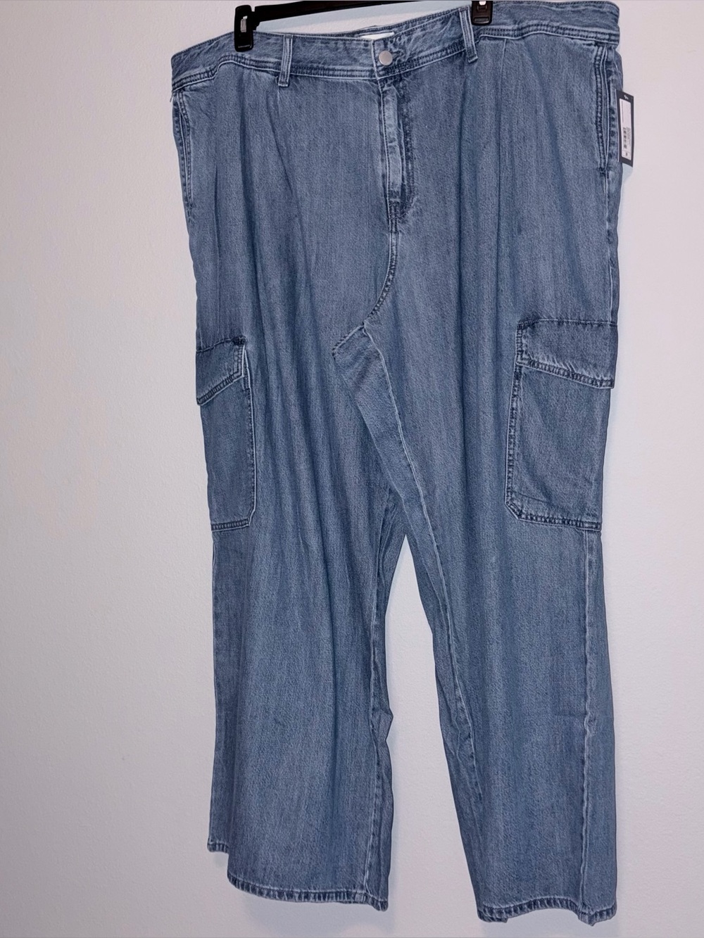 Universal Thread Medium Wash Jeans Plus Size 28